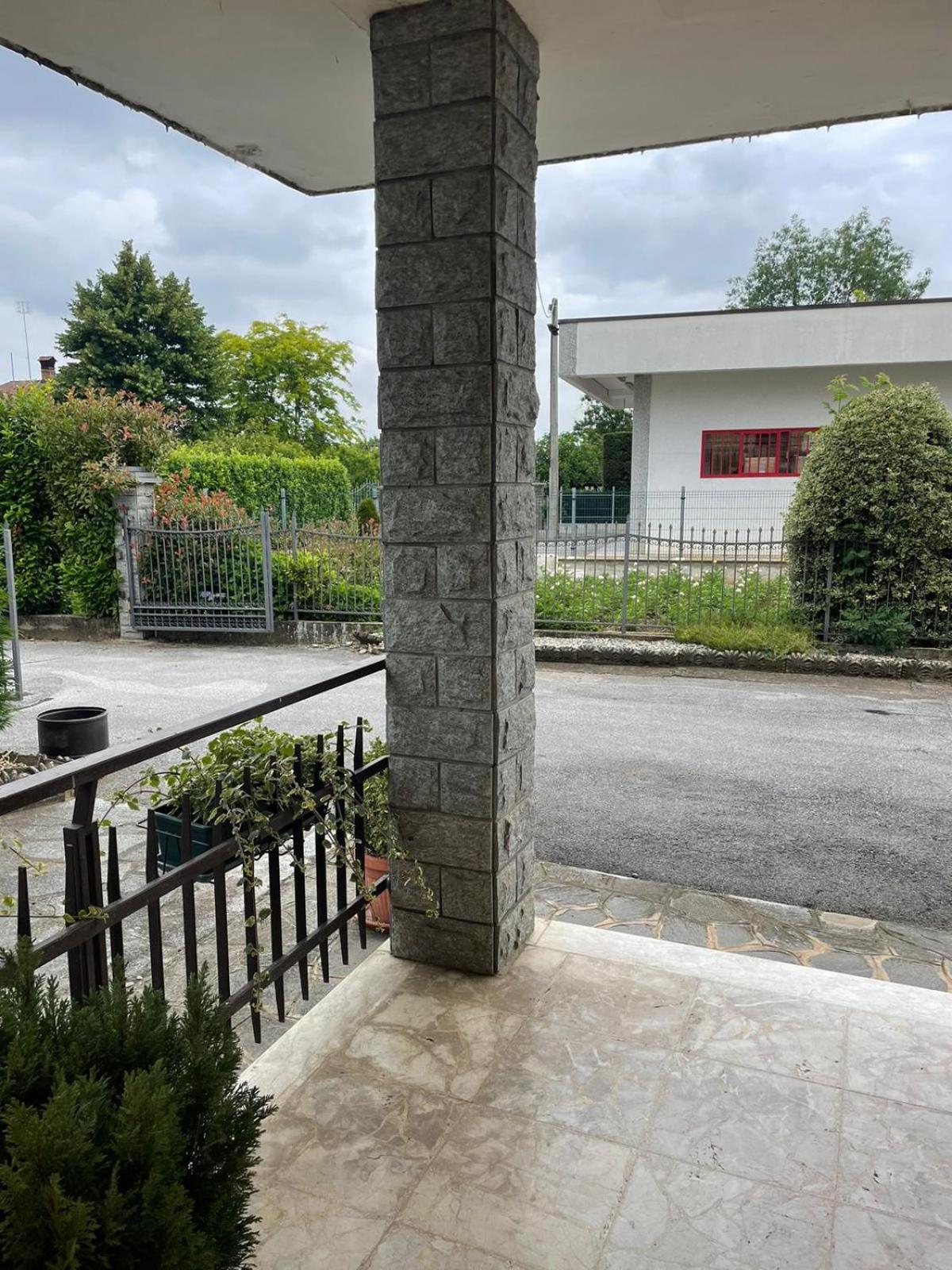 Affittacamere La Cricova Di Iulia Cervasca Exterior foto